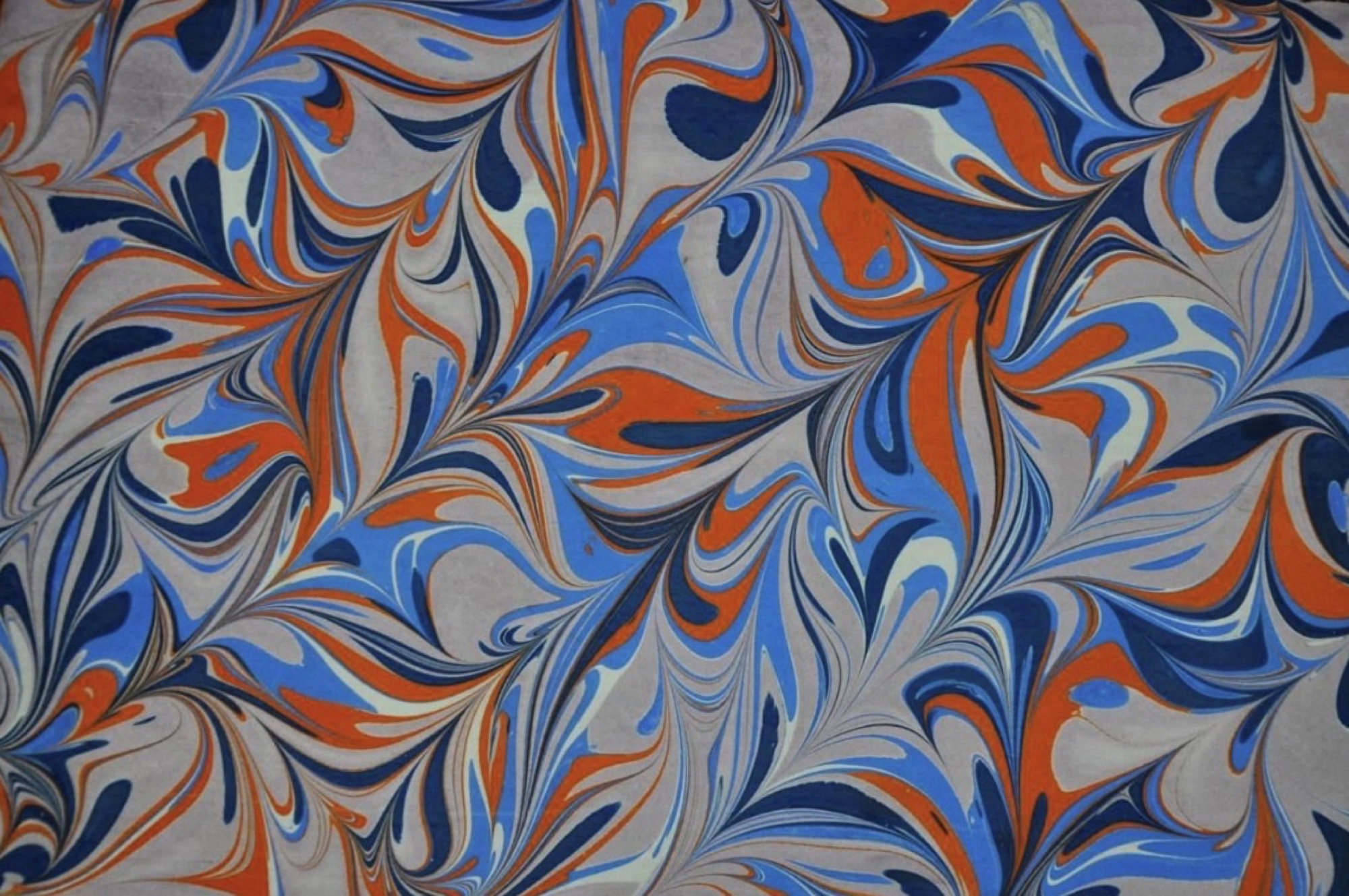 Currents - Ebru art 2023